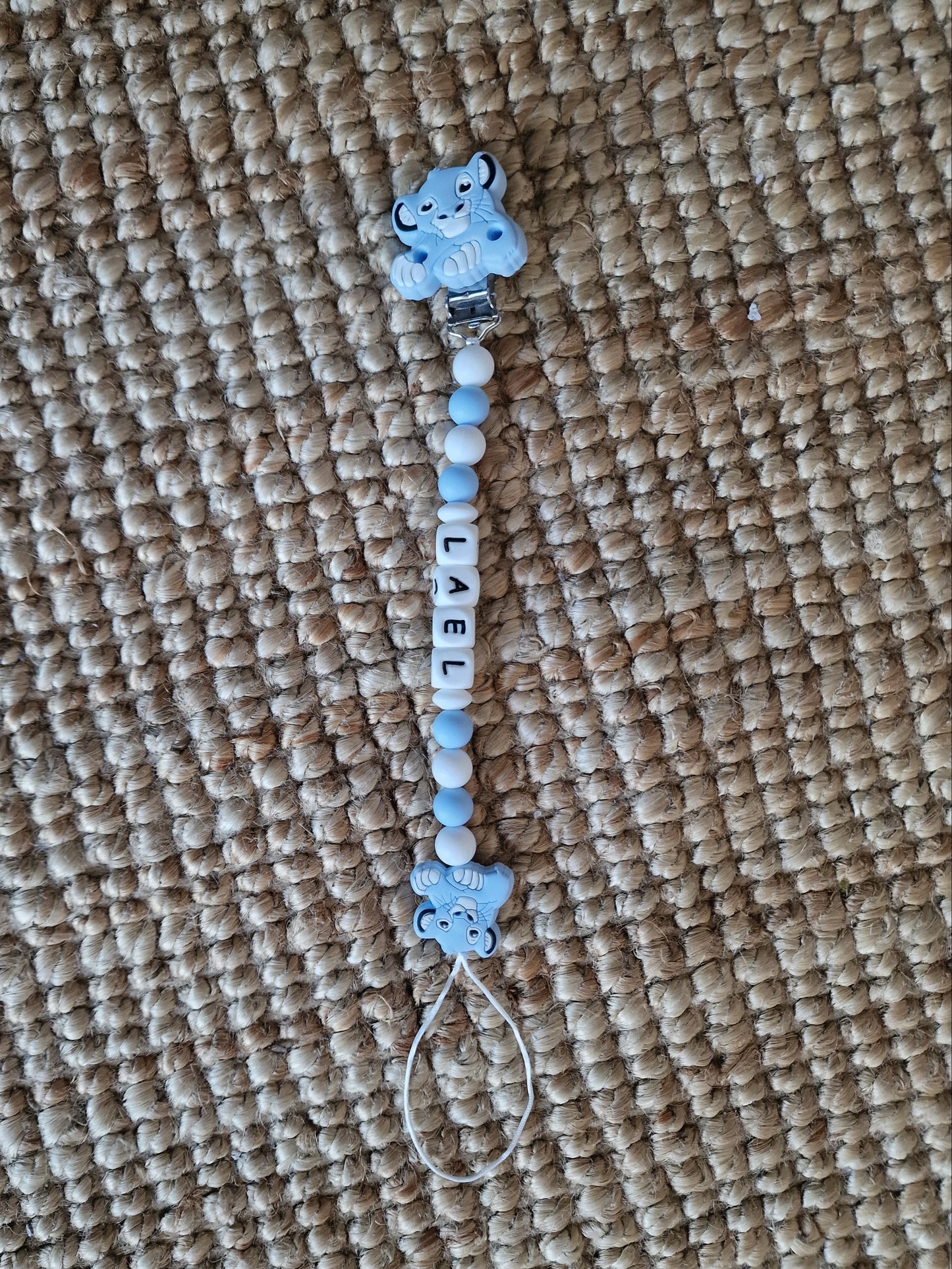 Attache tétine Lion