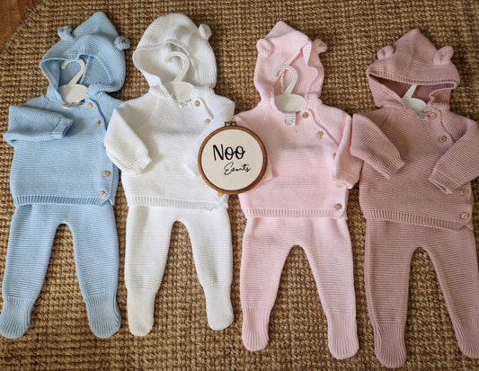 Ensemble en maille capuche